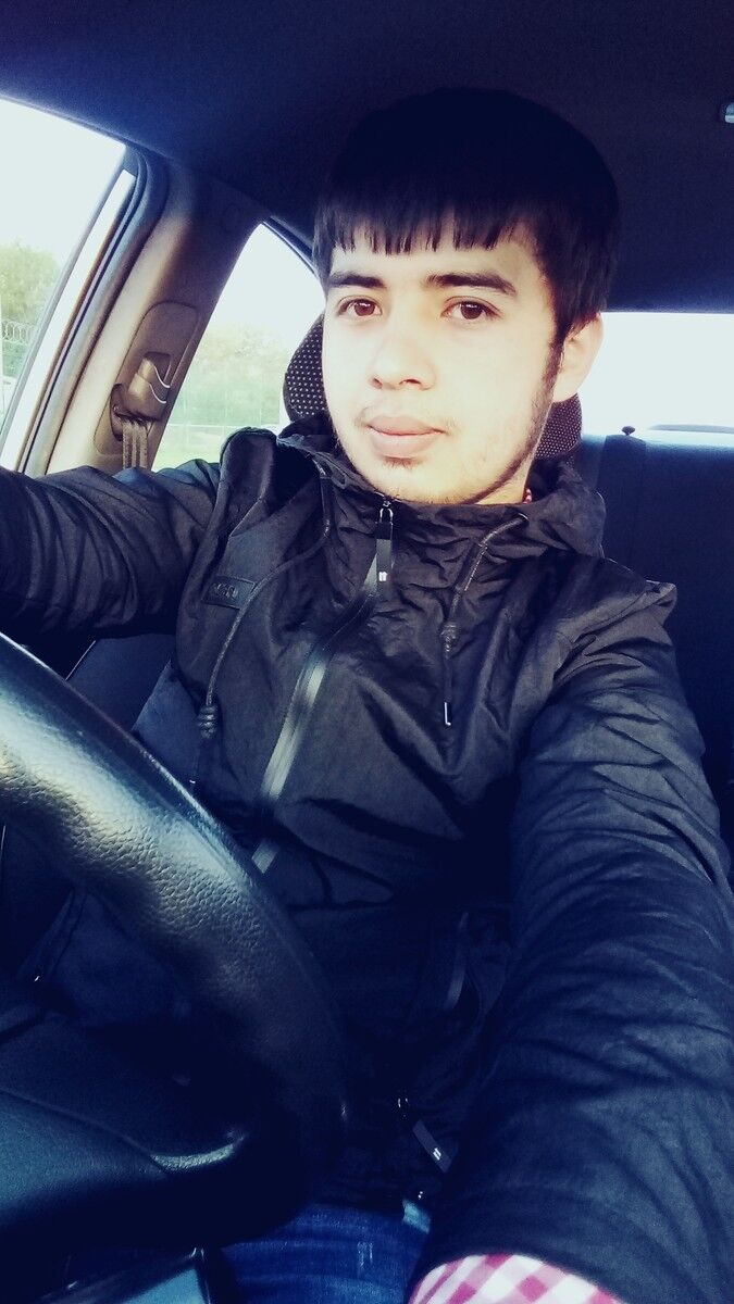  10664534  Ali, 30 ,    