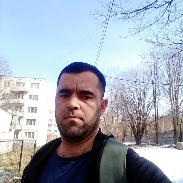  -,   Umed, 32 ,   ,   , c , 