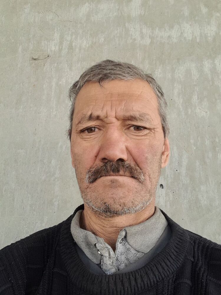  54609264  Foziljon, 53 ,    