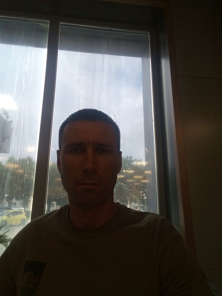  35900154  , 42 ,    