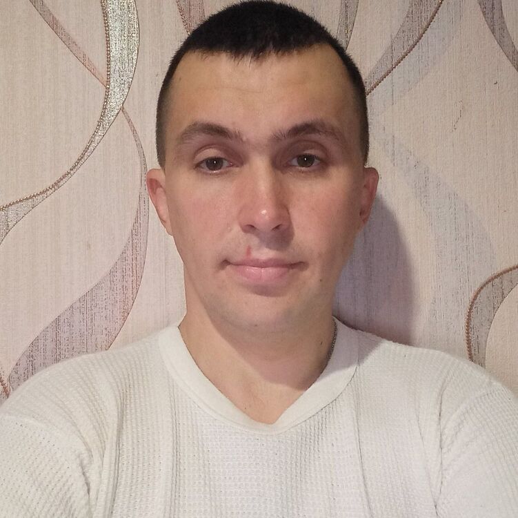  39298924  Ruslan, 34 ,    