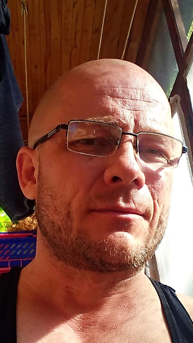  42118534  , 48 ,    