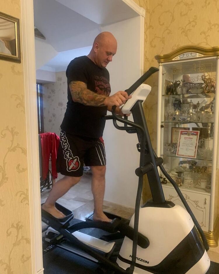  ,   Vladimir, 43 ,   ,   , c 