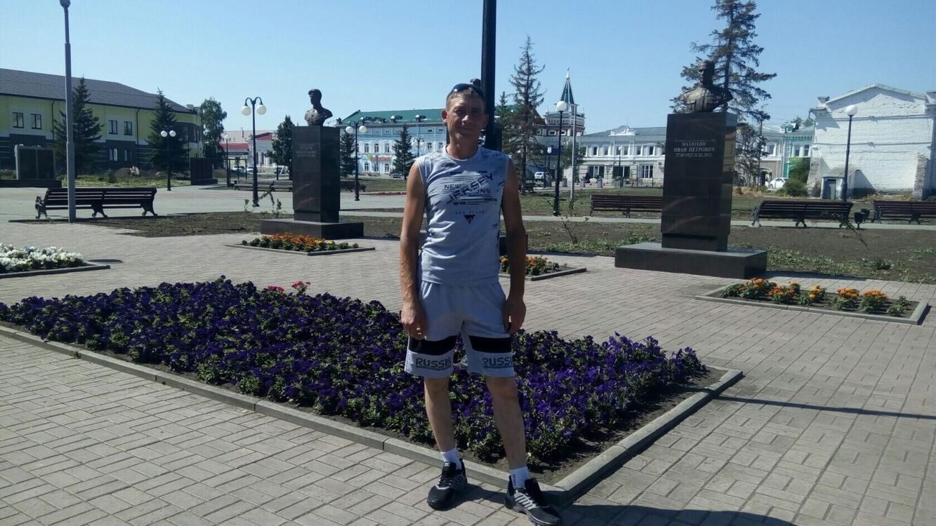  34981404  , 42 ,    