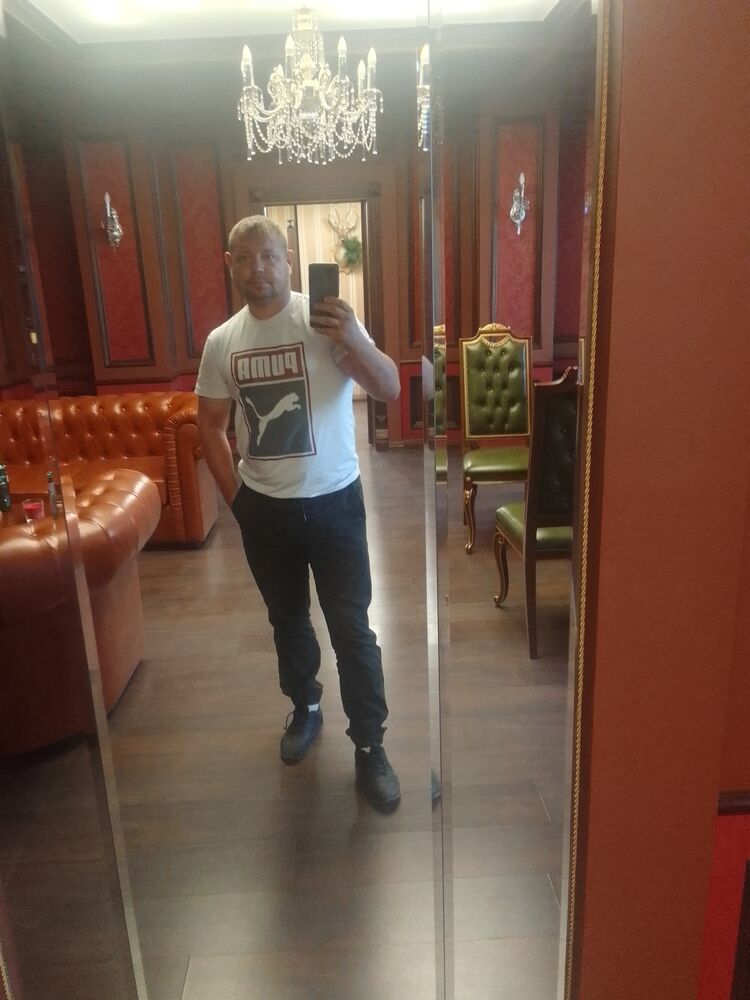  ,   Anton, 38 ,   ,   , c 