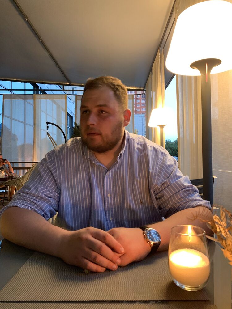  ,   Ilya, 32 ,   ,   , c 