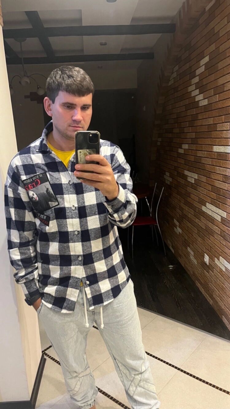  43233974  , 38 ,    