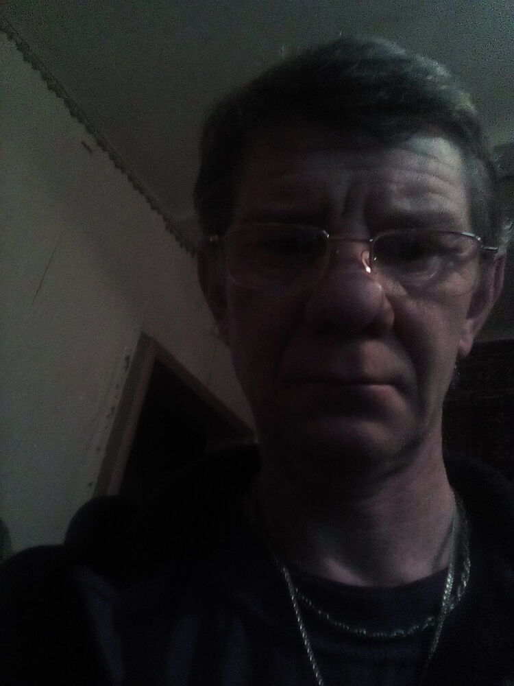  14992514  Artur, 50 ,    