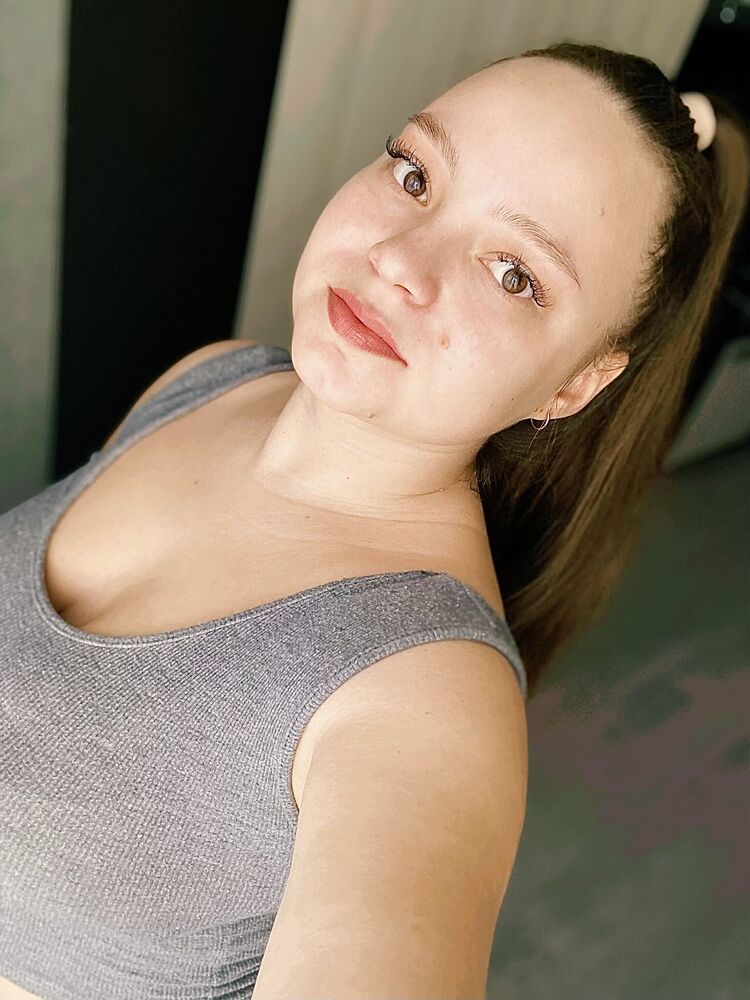 49985204  , 25 ,    