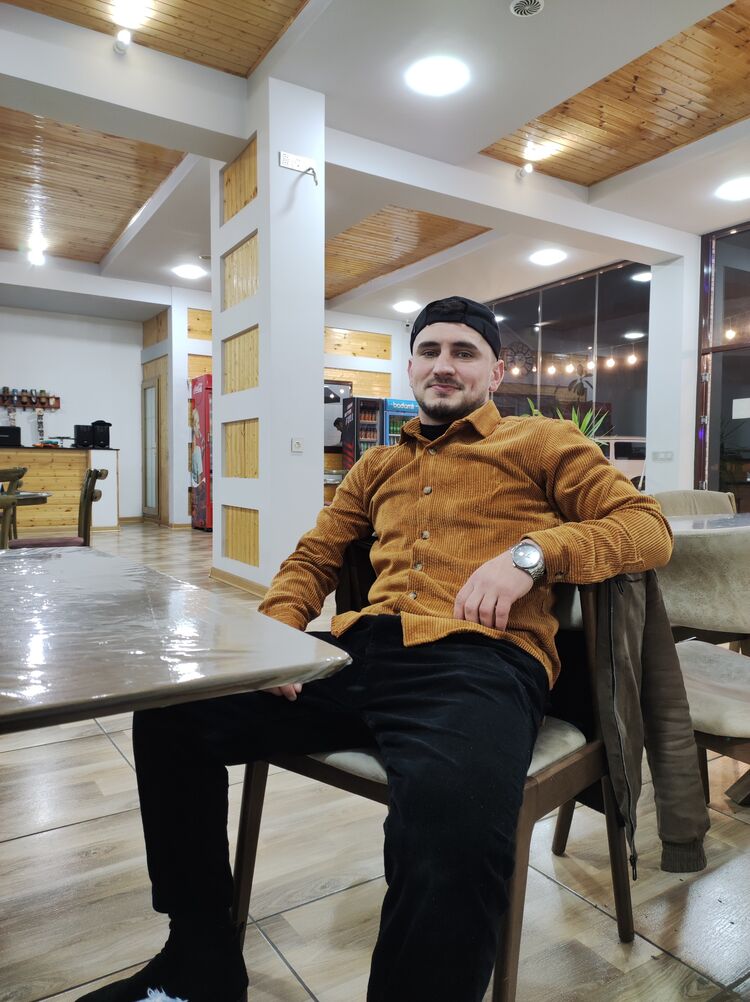   ,   Danial, 28 ,   ,   , c , 