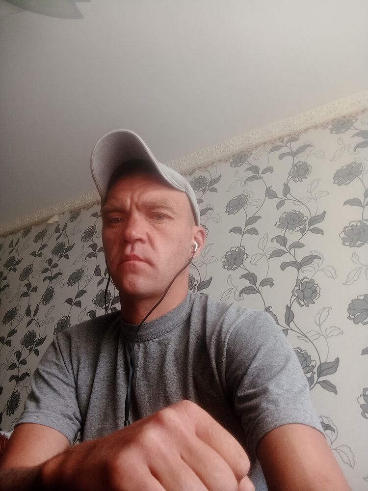  23608764  , 44 ,    