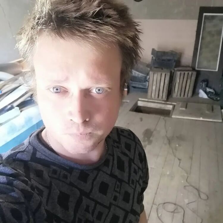  30010904  , 33 ,    
