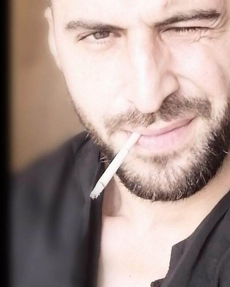 21033054  Ali, 34 ,    