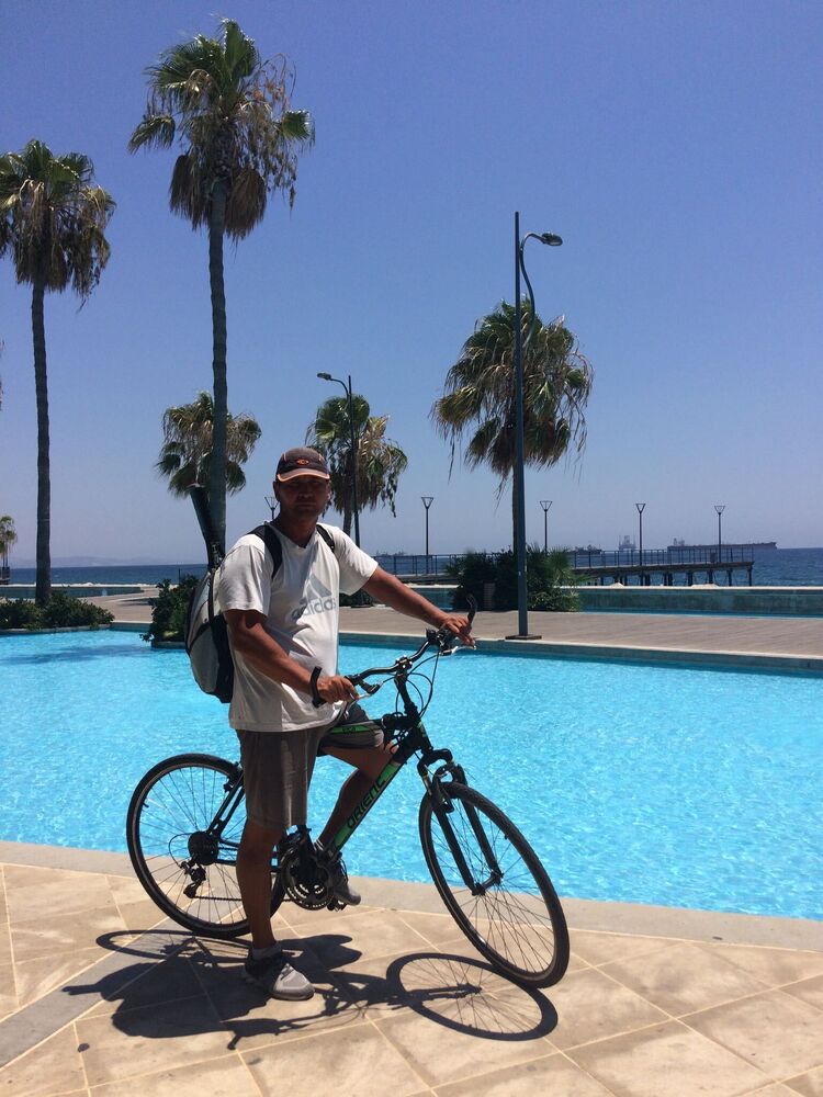  ,   Igor, 47 ,   ,   