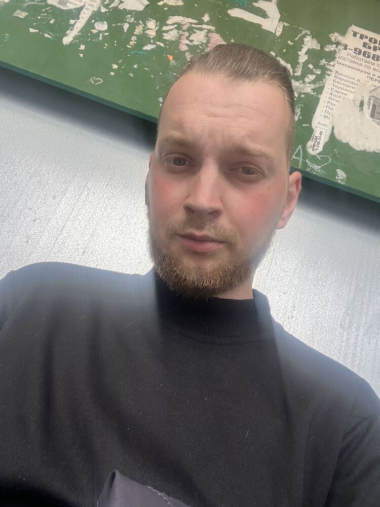  52842014  Pavel, 25 ,    