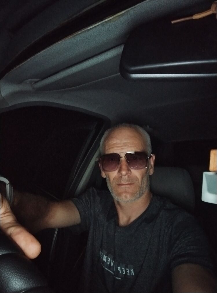  ,   Nikolay, 42 ,   ,   , c , 