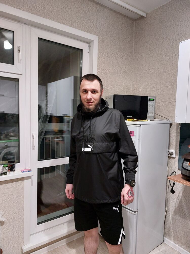  34447694  Antokha, 35 ,    