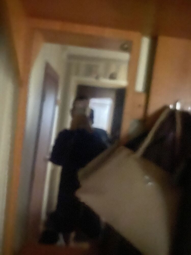  48749544  , 18 ,    
