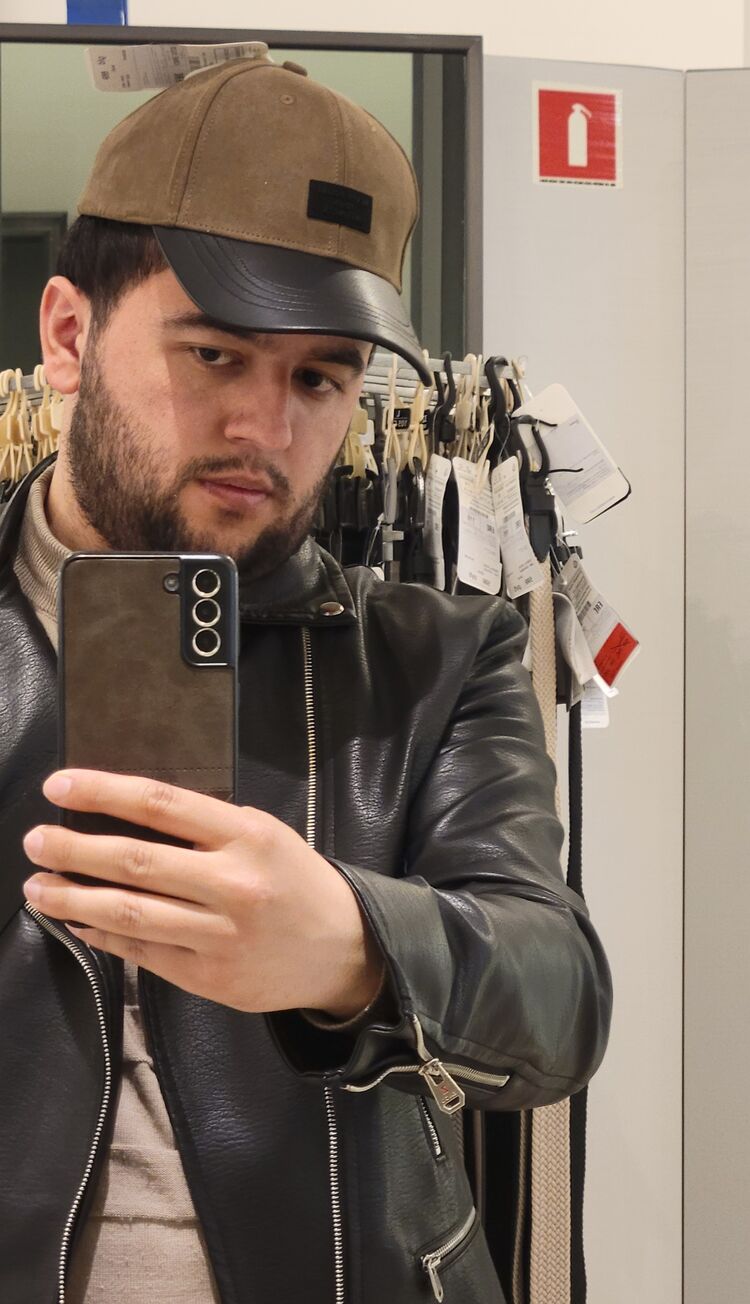  ,   Ը, 27 ,   ,   