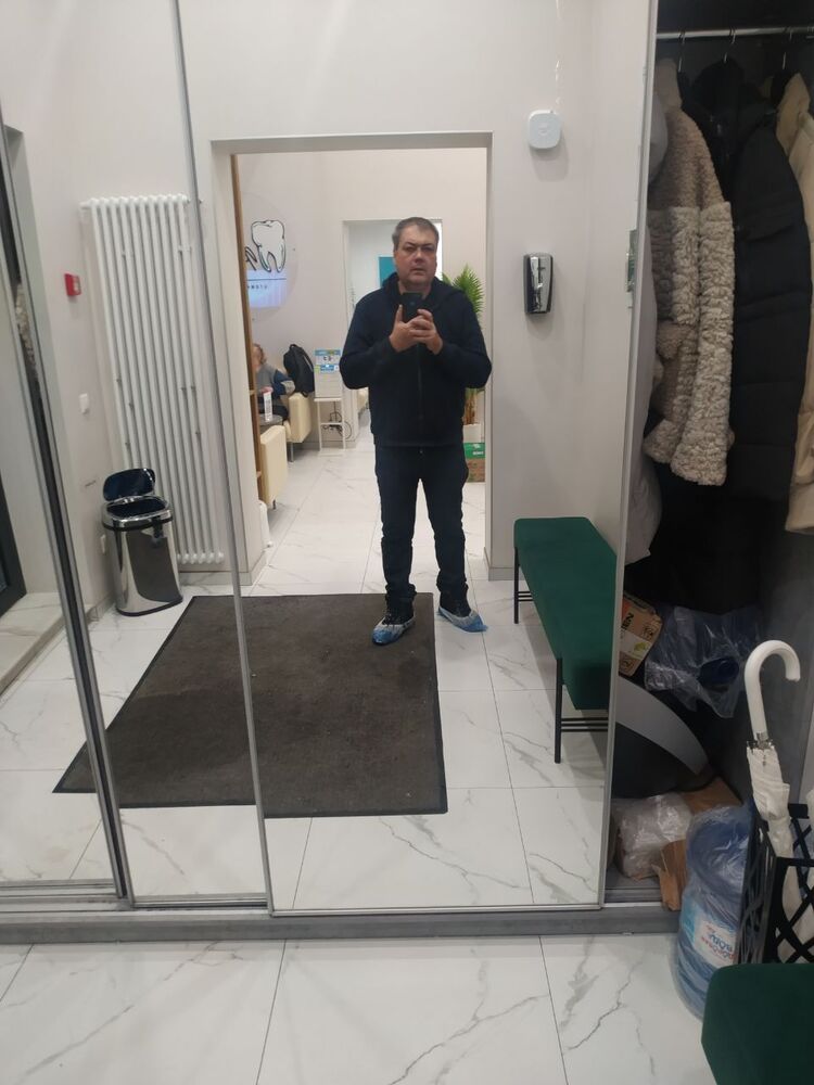  49747374  , 52 ,    