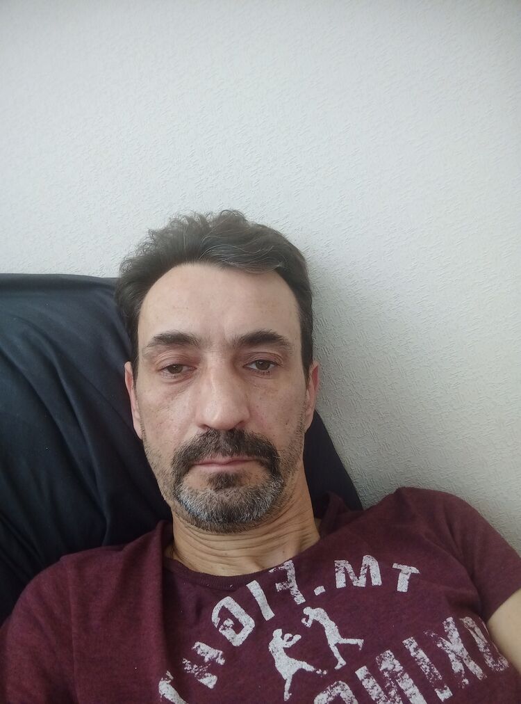  52958324  , 49 ,    