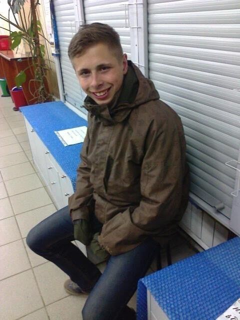  4487354  David, 30 ,    