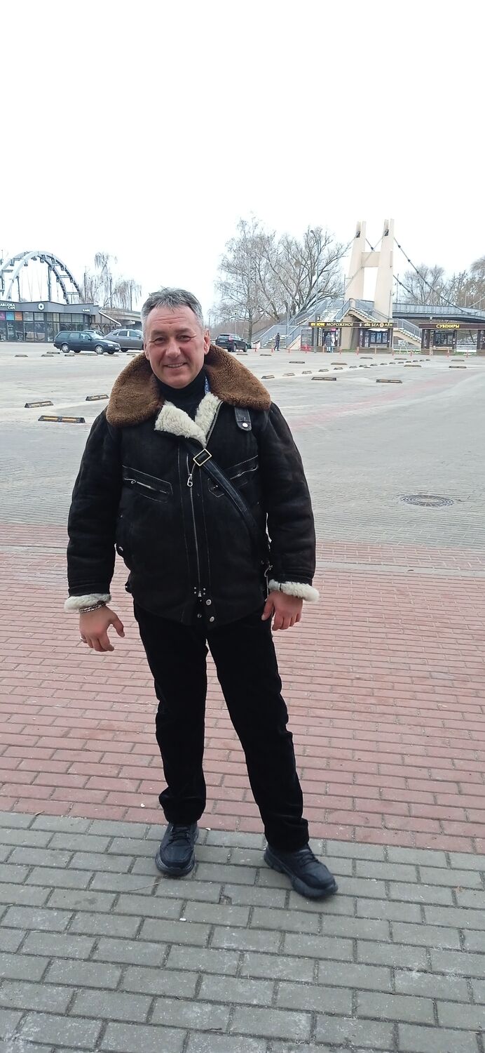  31003734  Rafal, 49 ,    