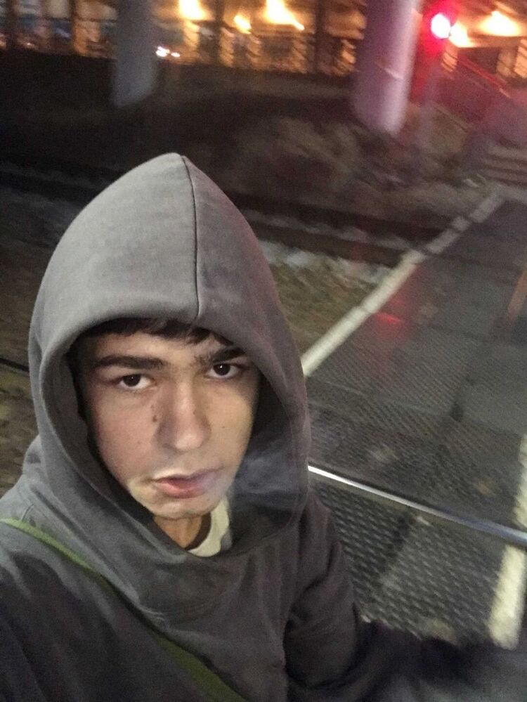  45445434  , 25 ,    