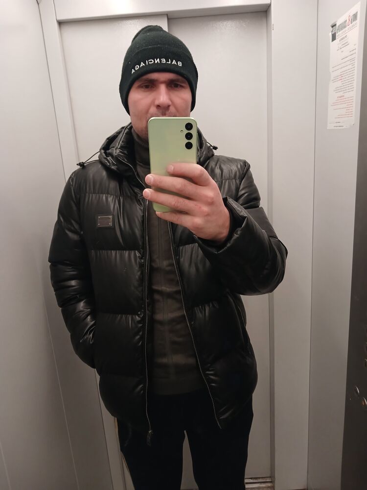  ,   Salmon, 33 ,   ,   