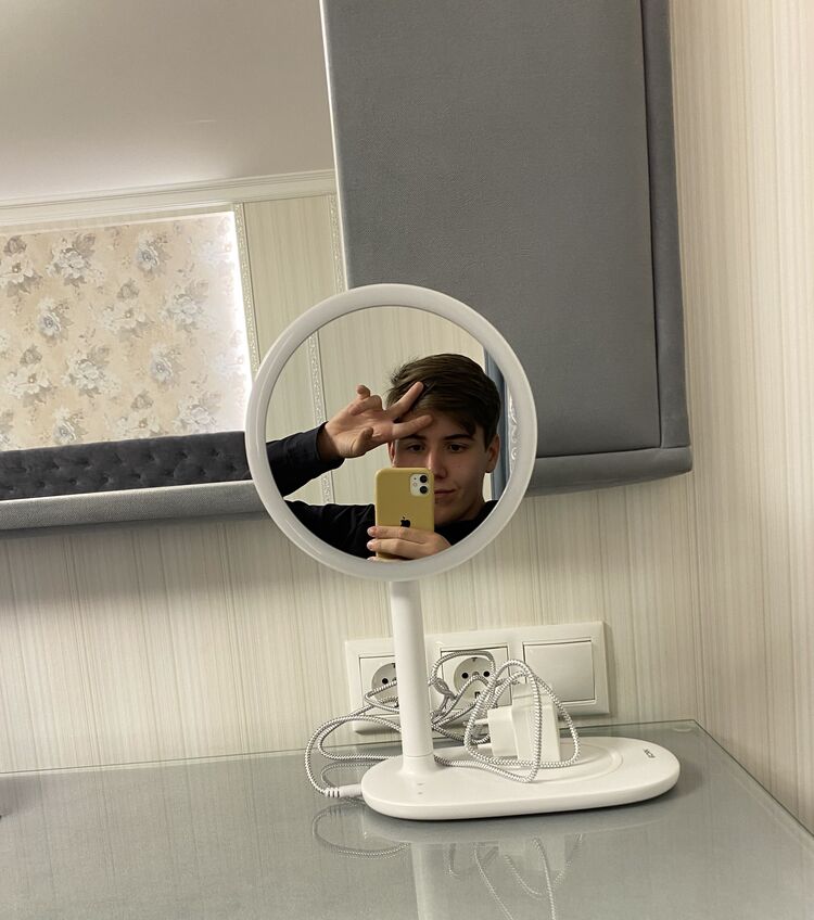  26505074  Boriskis, 24 ,    