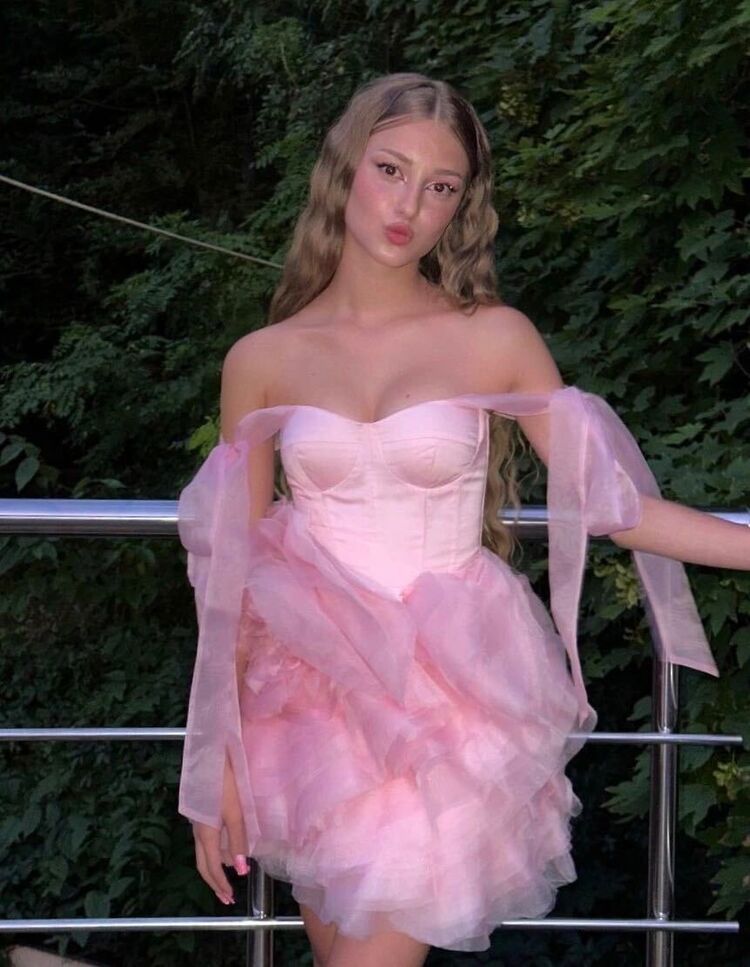  --,   , 18 ,   ,   