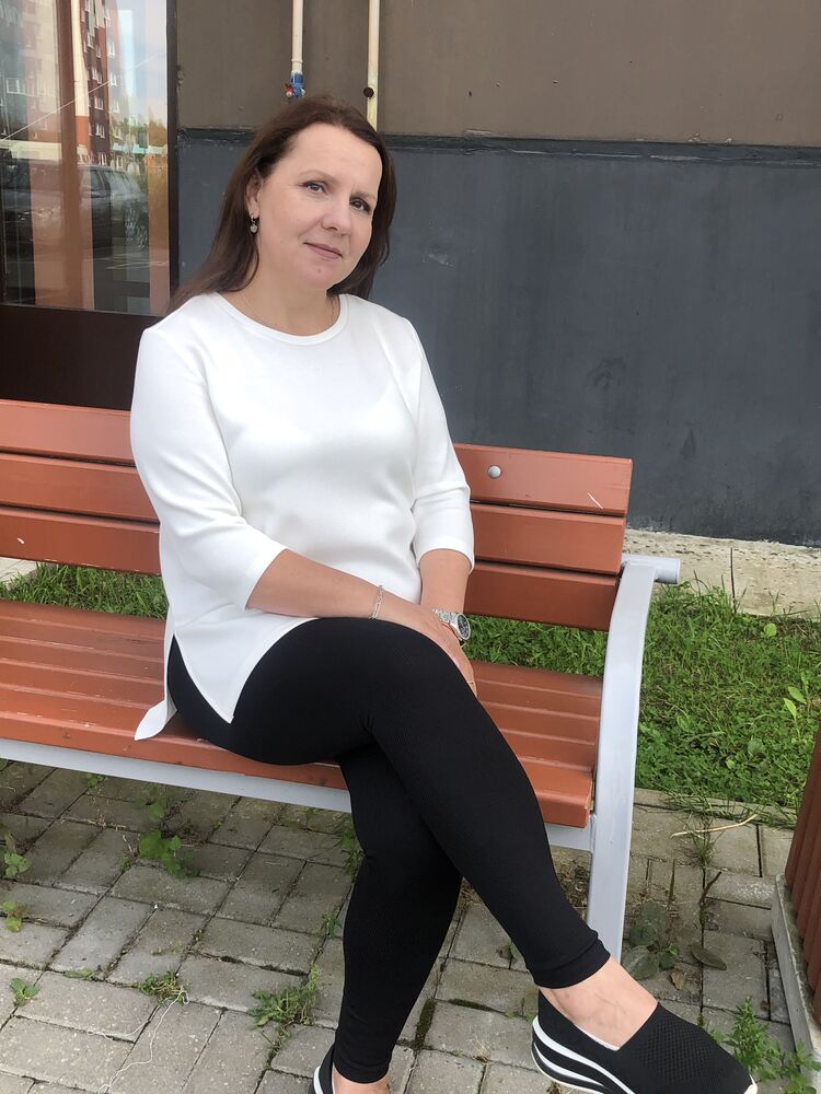  ,   Nadezhda, 50 ,   c 