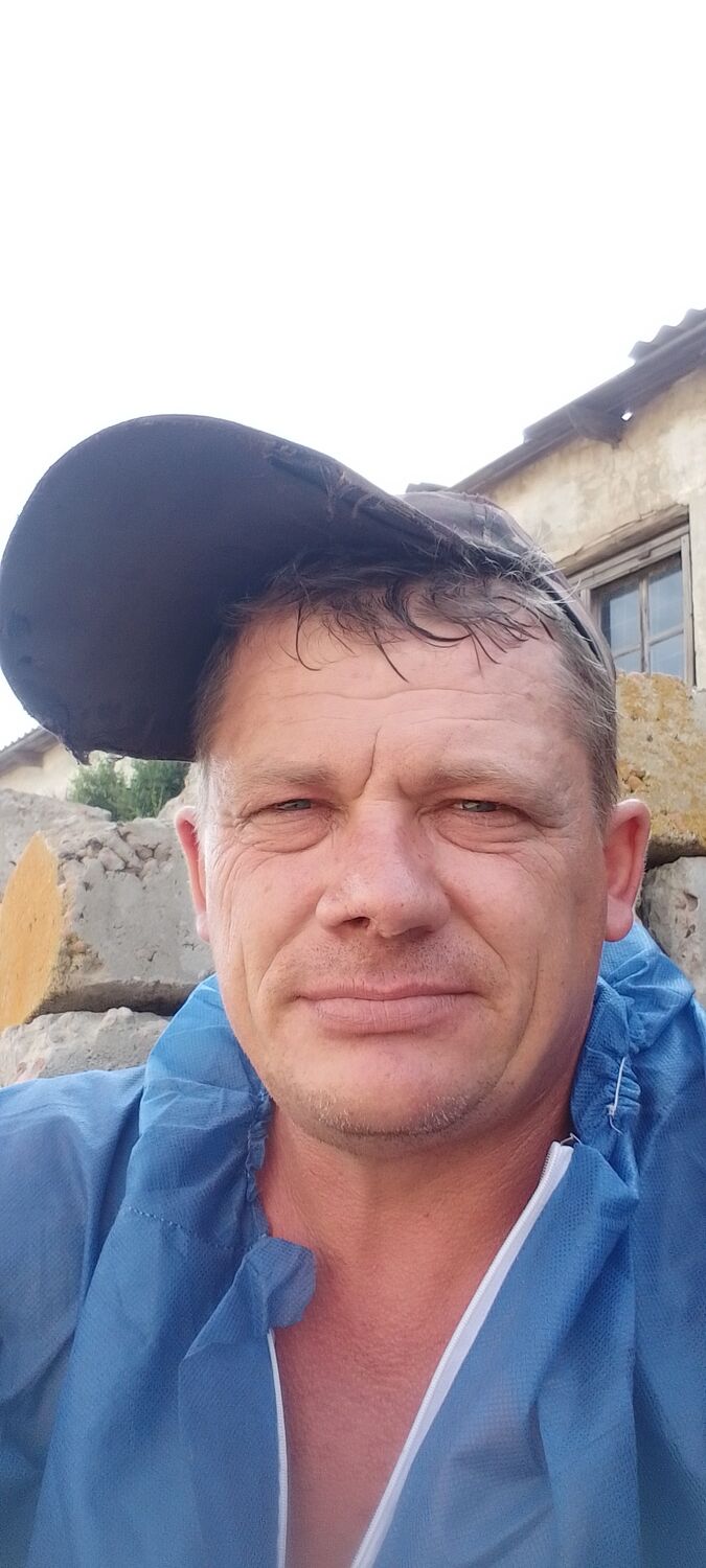  39927214  Adleika, 44 ,    