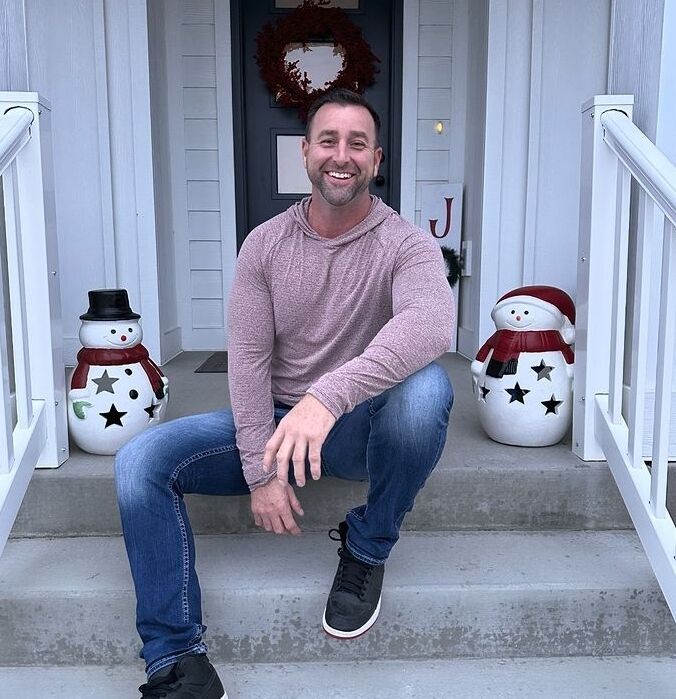 ���������� ������, ���� ������� Adams, 54 ����, ������������ ��� ������, ����� � ���������