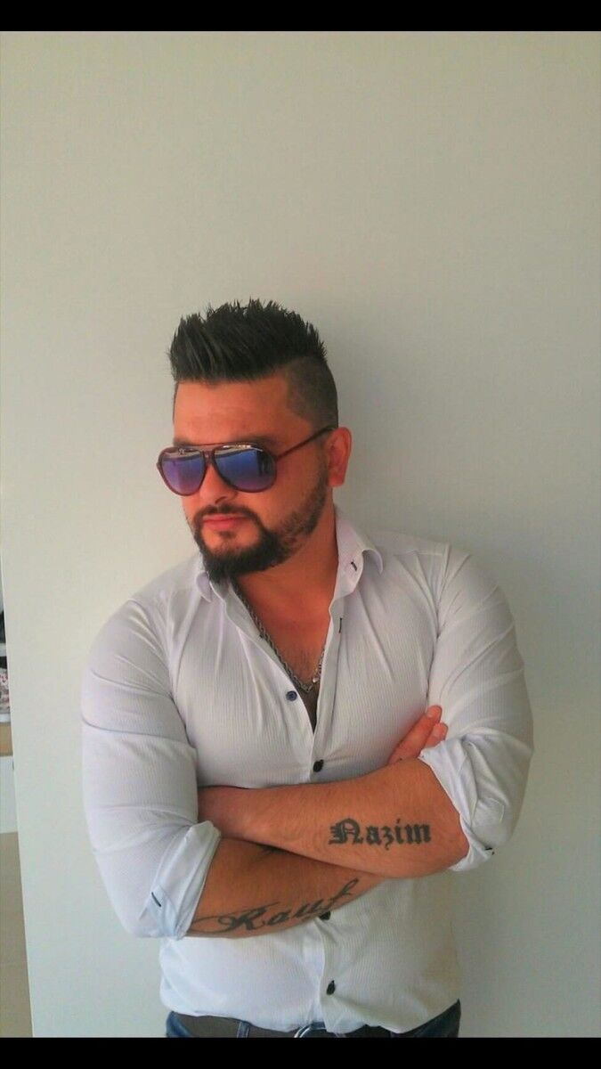  17728474  Rauf, 37 ,    