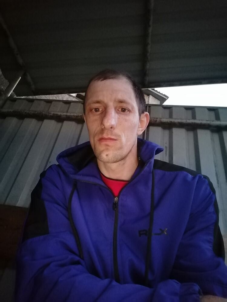  54061744  Smert, 32 ,    