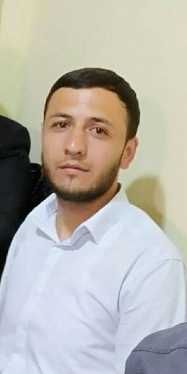  48349834  Akbarali, 30 ,    