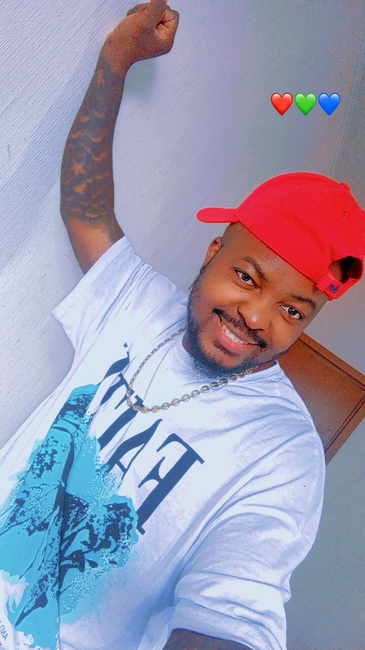  54406214  Dannick eba, 40 ,    