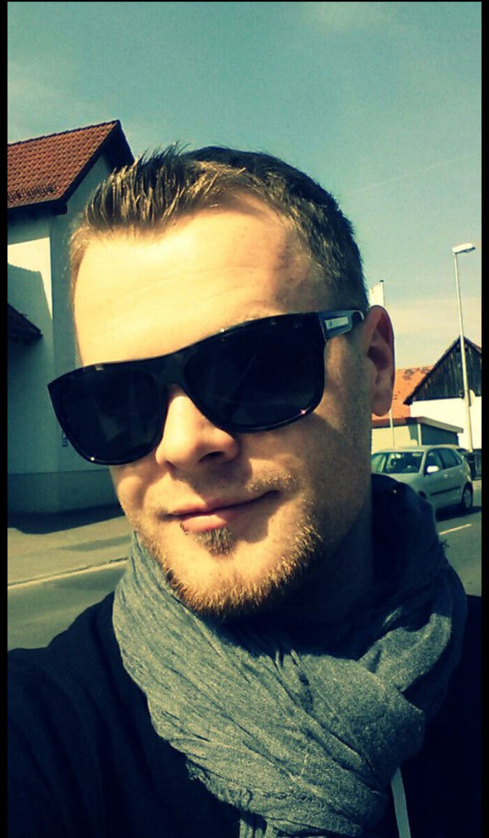  11973564  Valeriy, 33 ,    Loddon