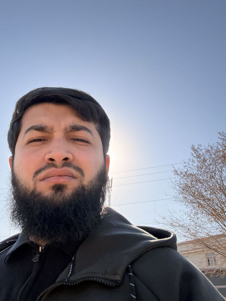  54634504  Islomiddin, 27 ,    