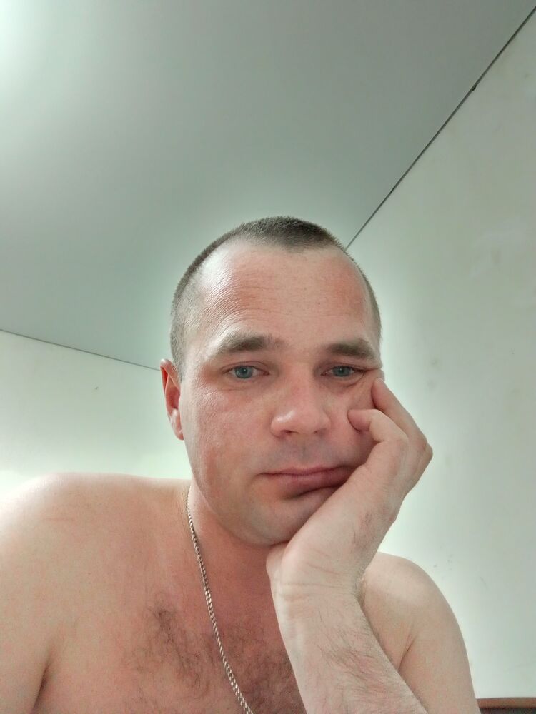  44728924  , 35 ,    