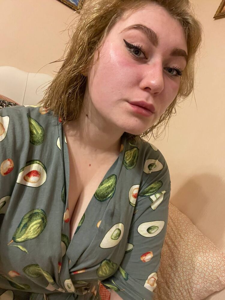  ,   Agata, 24 ,     , c 