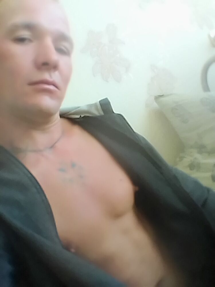  ,   Aleksandr, 40 ,   ,   , c , 