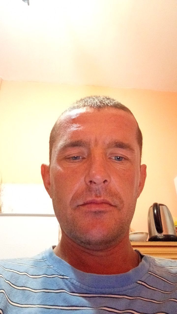  46161214  Nikolay, 36 ,    