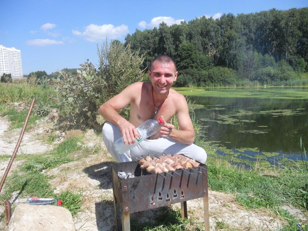  15527064  Sergey, 46 ,    