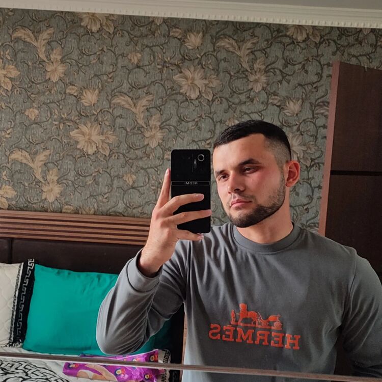  48543774  , 23 ,    