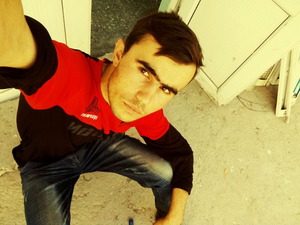  17206334  Muhamadjon, 28 ,    