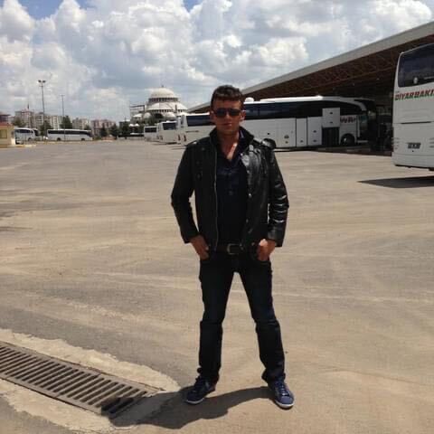  41365354  Kayahan, 39 ,    