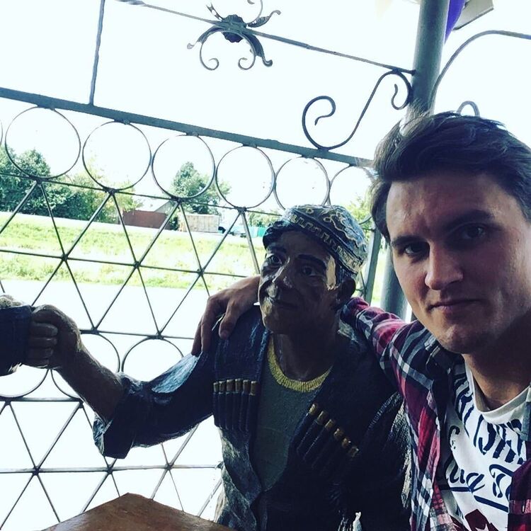  27712684  , 33 ,    -