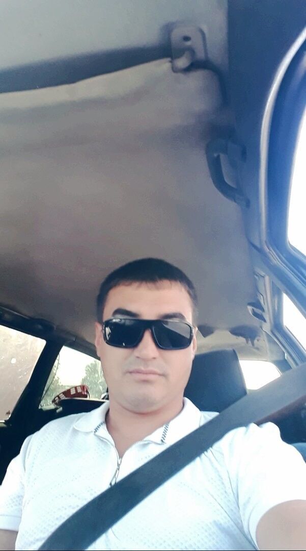  19702044  , 40 ,    